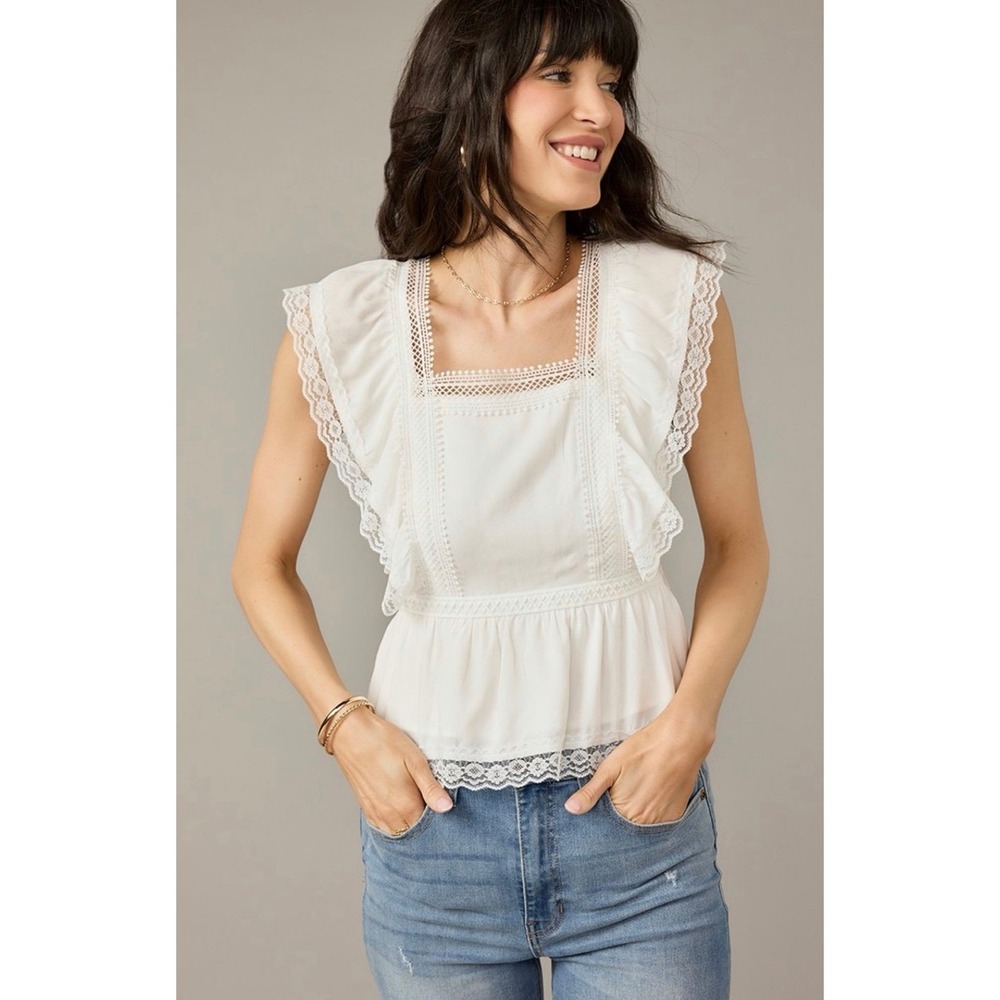 Audrey Parks x Francesca's White Lace Ruffle Peplum Blouse NWT‎ Size XL